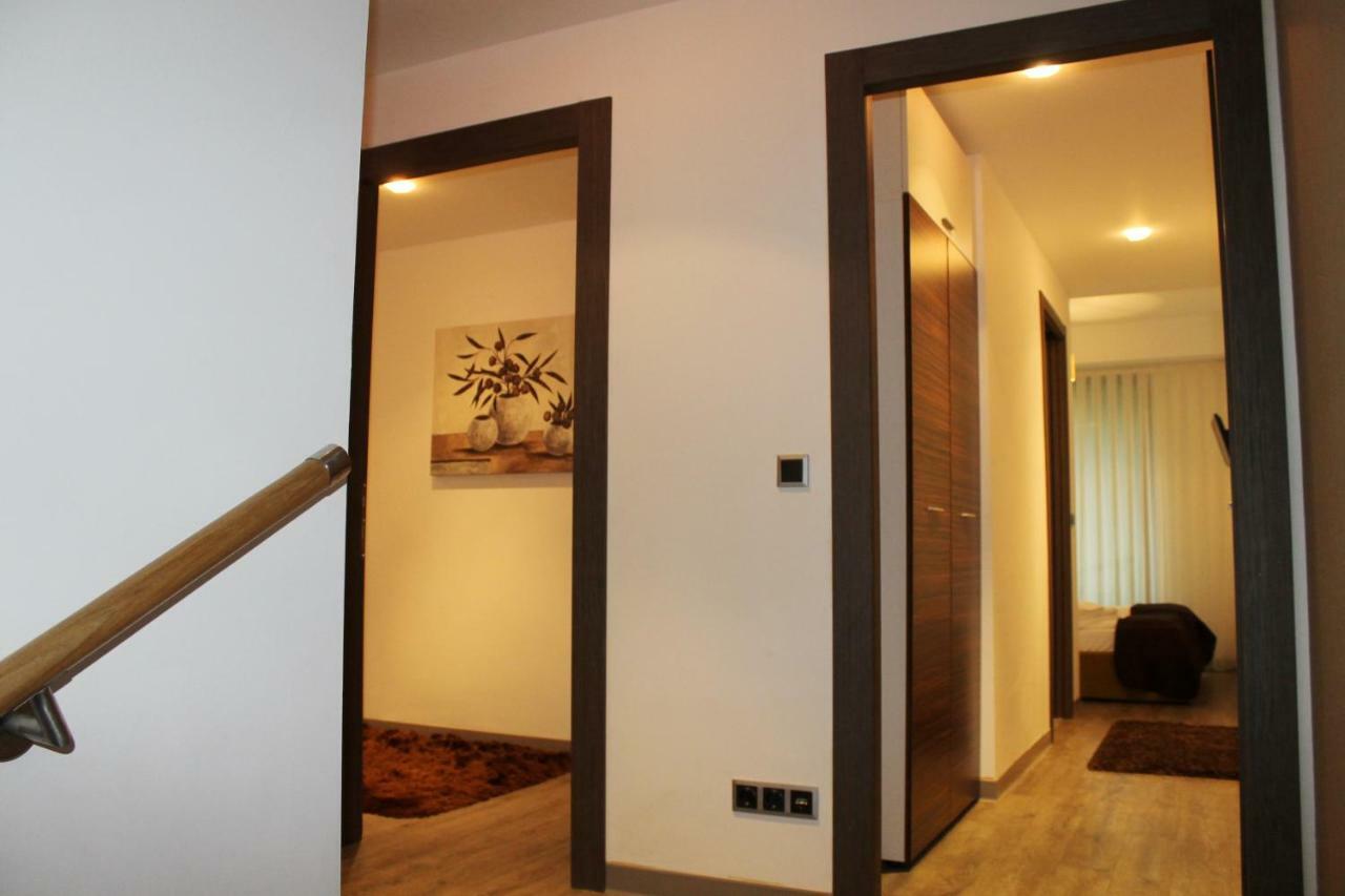 Silver Mountain Apartment A32 - 3 Rooms 3 Bathrooms Poiana Brasov Eksteriør billede